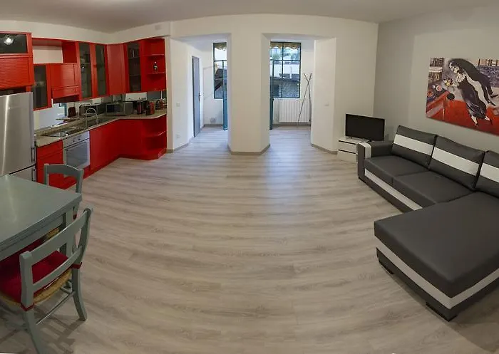 La Casa Nel Borgo Tatil Evi